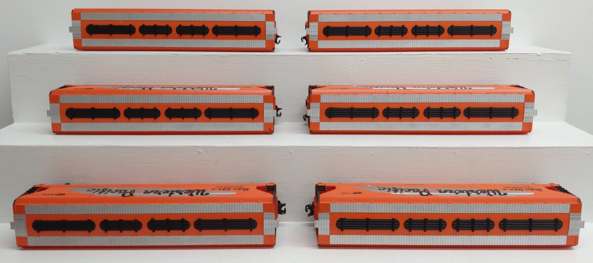Menards 279-9125 O Gauge Western Pacific Covered Hopper Set (Set of 6) EX