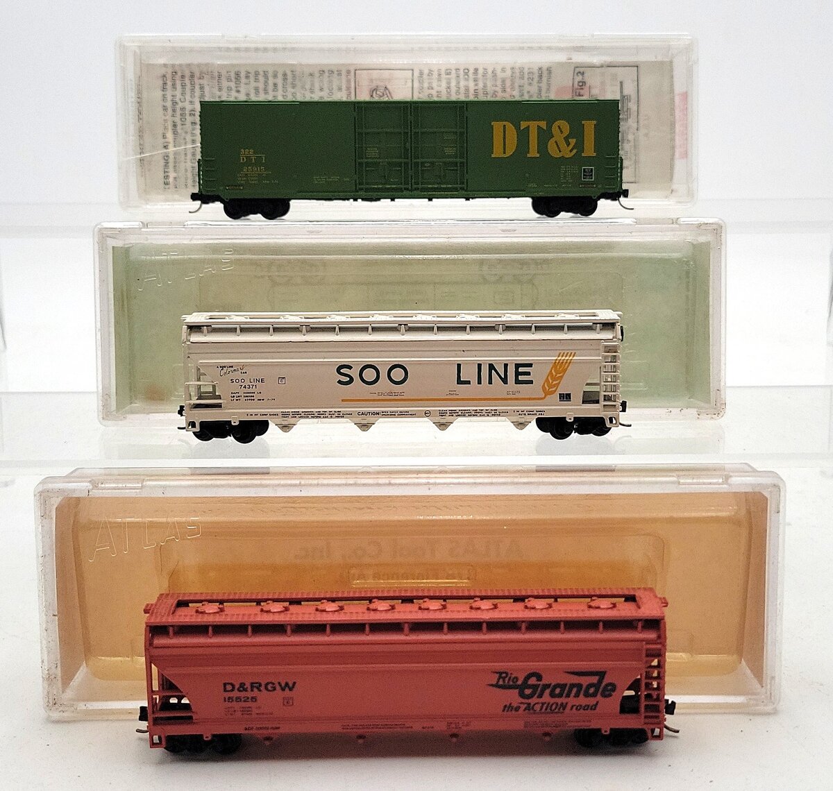 J&J, Micro-Trains, & Atlas N Assorted Freight Cars: 25915, 74371, 15525 [3] EX/Box