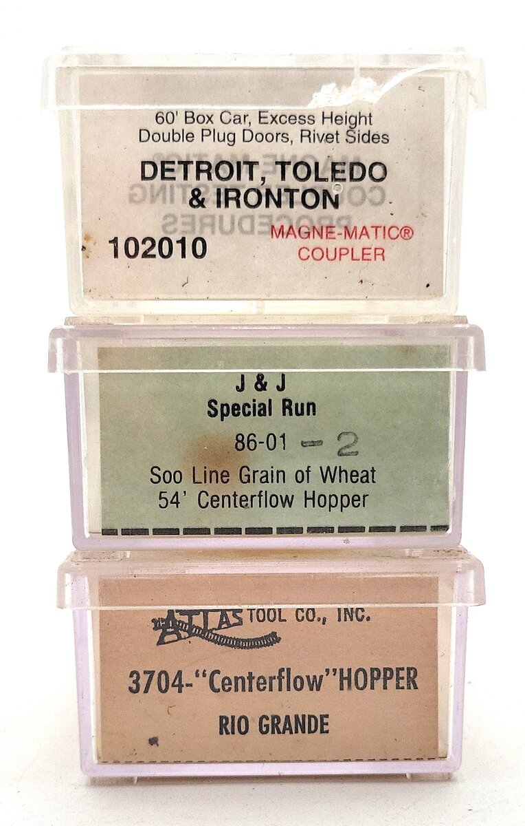J&J, Micro-Trains, & Atlas N Assorted Freight Cars: 25915, 74371, 15525 [3] EX/Box