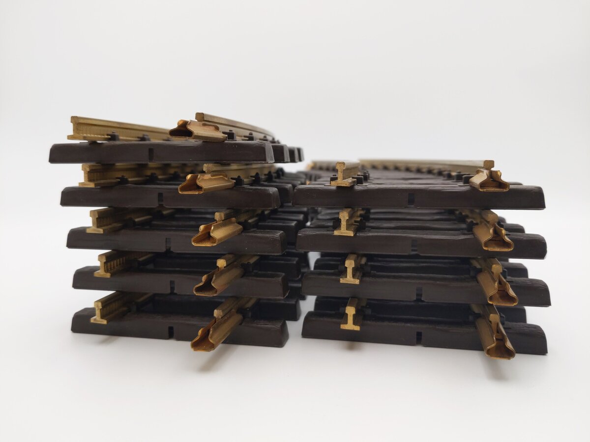 LGB 1100 G Scale Curved Track Sections (9) EX