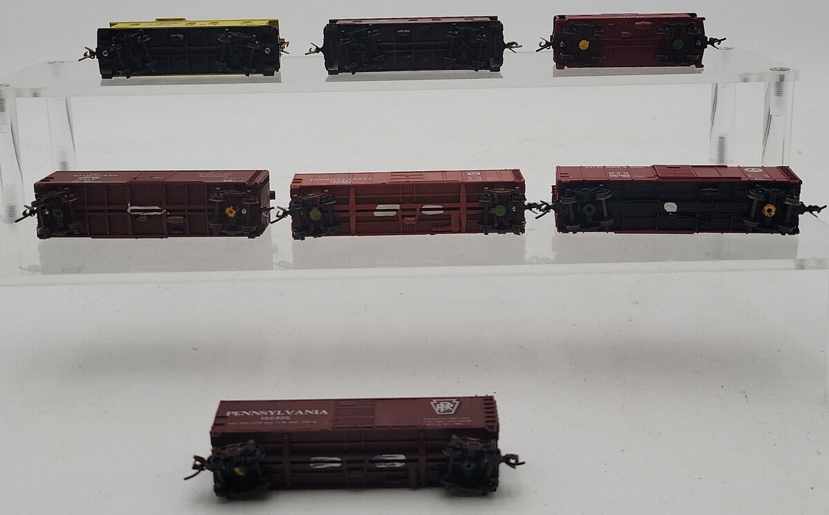 Micro-Trains & Bowser N Assorted Freight Cars #477666,18513,510,100305,882-R [7] EX