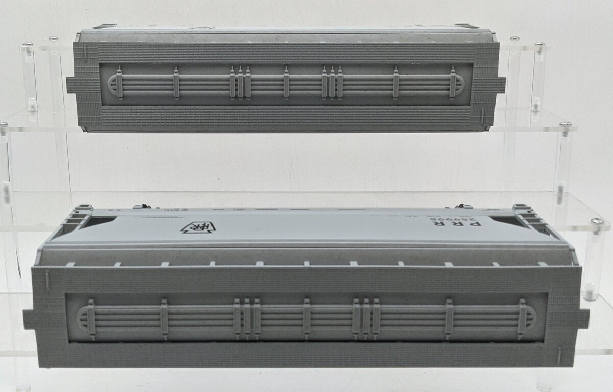 Lionel O Gauge PRR 3-Bay Covered Hoppers [2]: #259998 & #259806 VG