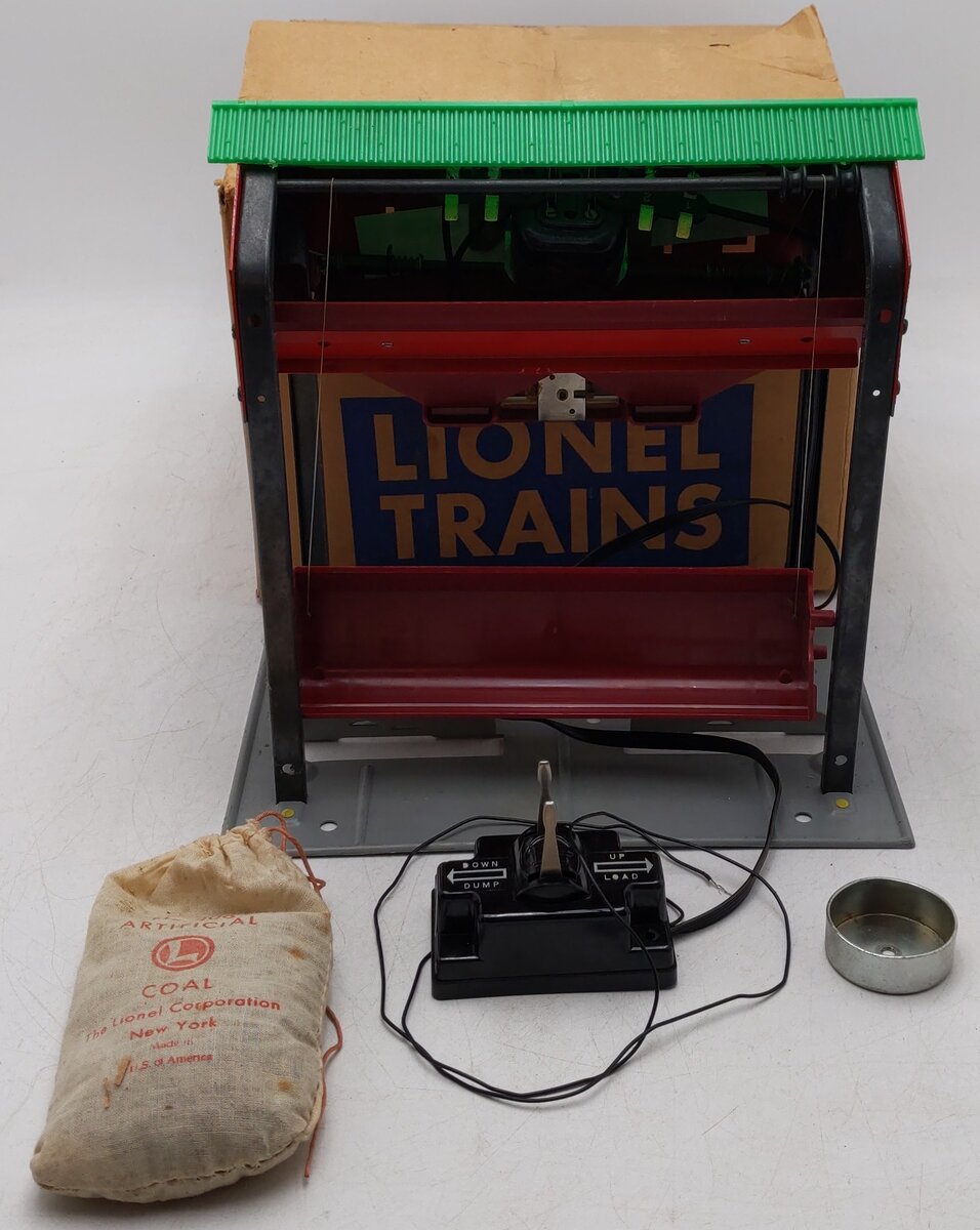 Lionel 497 Vintage O Operating Coaling Station VG/Box
