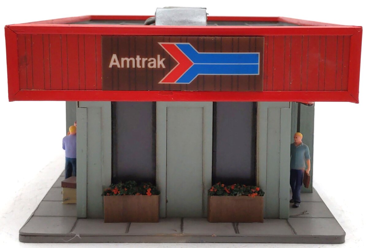 Menards 279-4523 O Gauge Amtrak Station EX