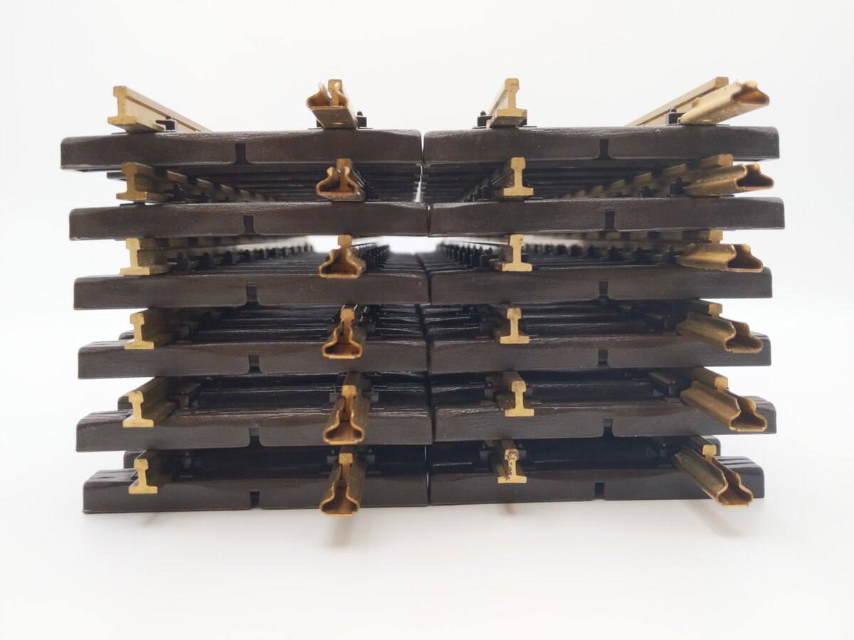 LGB 10000 G Scale 12 Inch Brass Rail Straight Track Sections (Box of 12) EX/Box
