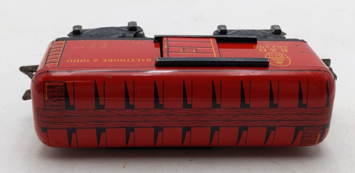 Marx O Gauge Prewar Baltimore & Ohio Red Tinplate Boxcar #384299 VG