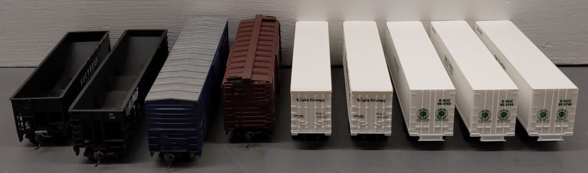 HO Scale Freight Cars And Containers #125248,77234,95315,361506 [9] VG