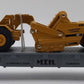 MTH 30-7616 O Gauge Construction Flatcar w/ Ertl Earth Mover #19981 EX