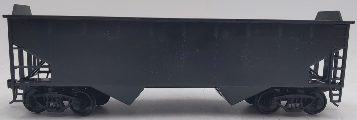 Weaver 900 O Gauge Undecorated Hopper Car (2-Rail) EX/Box