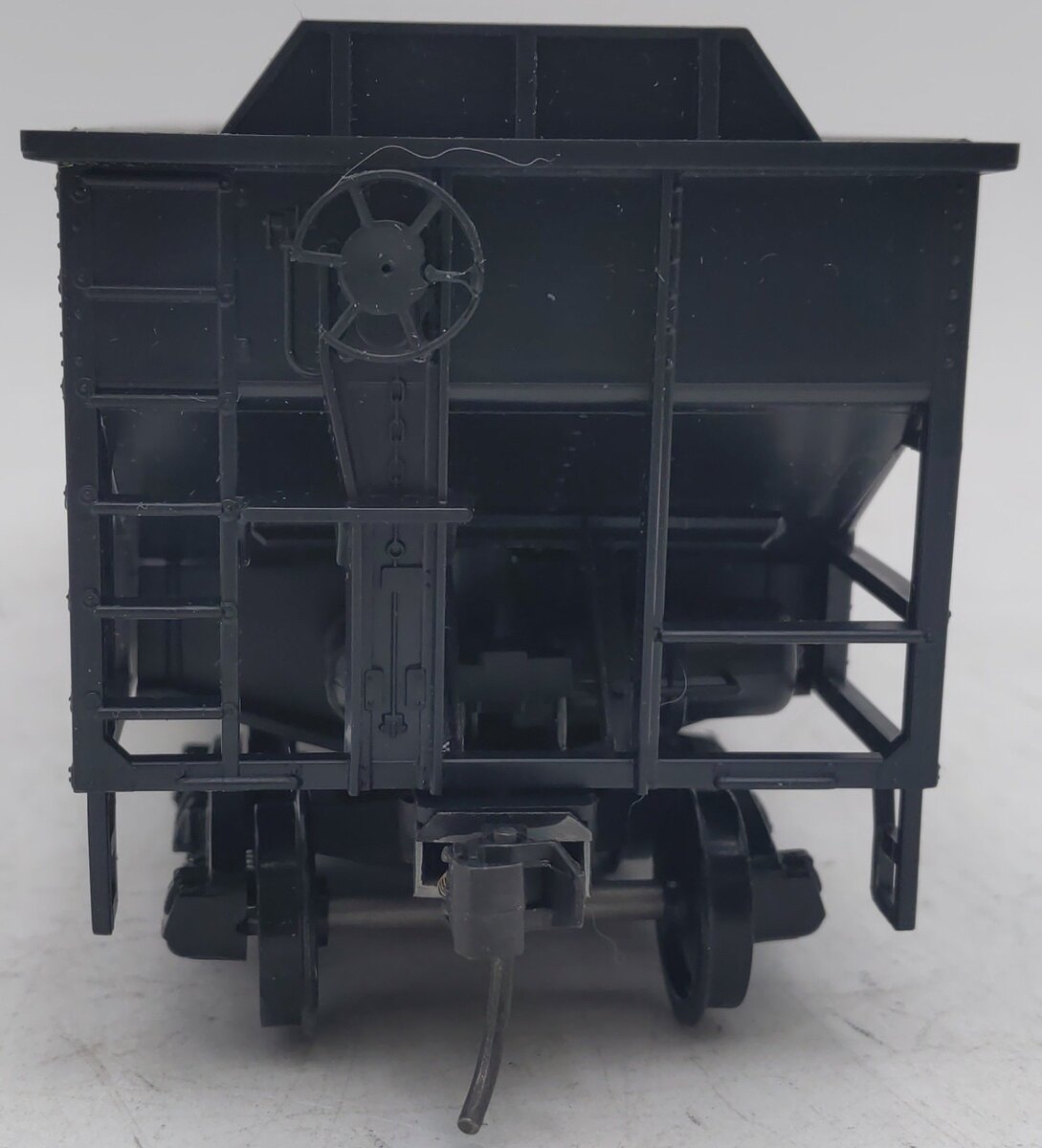 Weaver 900 O Gauge Undecorated Hopper Car (2-Rail) EX/Box