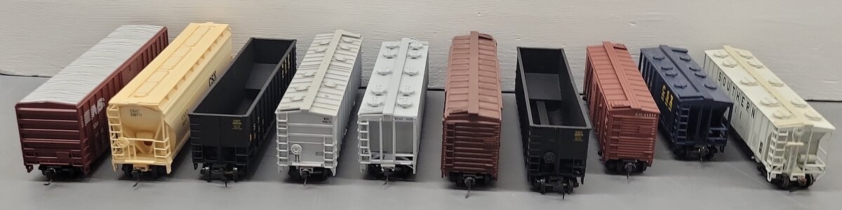 Walthers/Others HO Freight Cars #90210,10130,2445,41314,94711,40199,17783 [10] VG