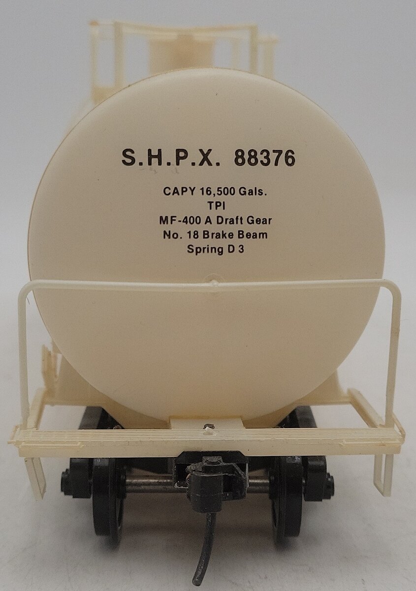 Weaver 1216 O Scale 2-Rail Shippers Car Line Tank Car #88376 EX/Box