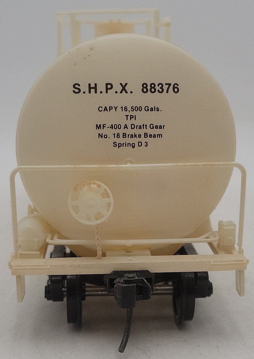 Weaver 1216 O Scale 2-Rail Shippers Car Line Tank Car #88376 EX/Box