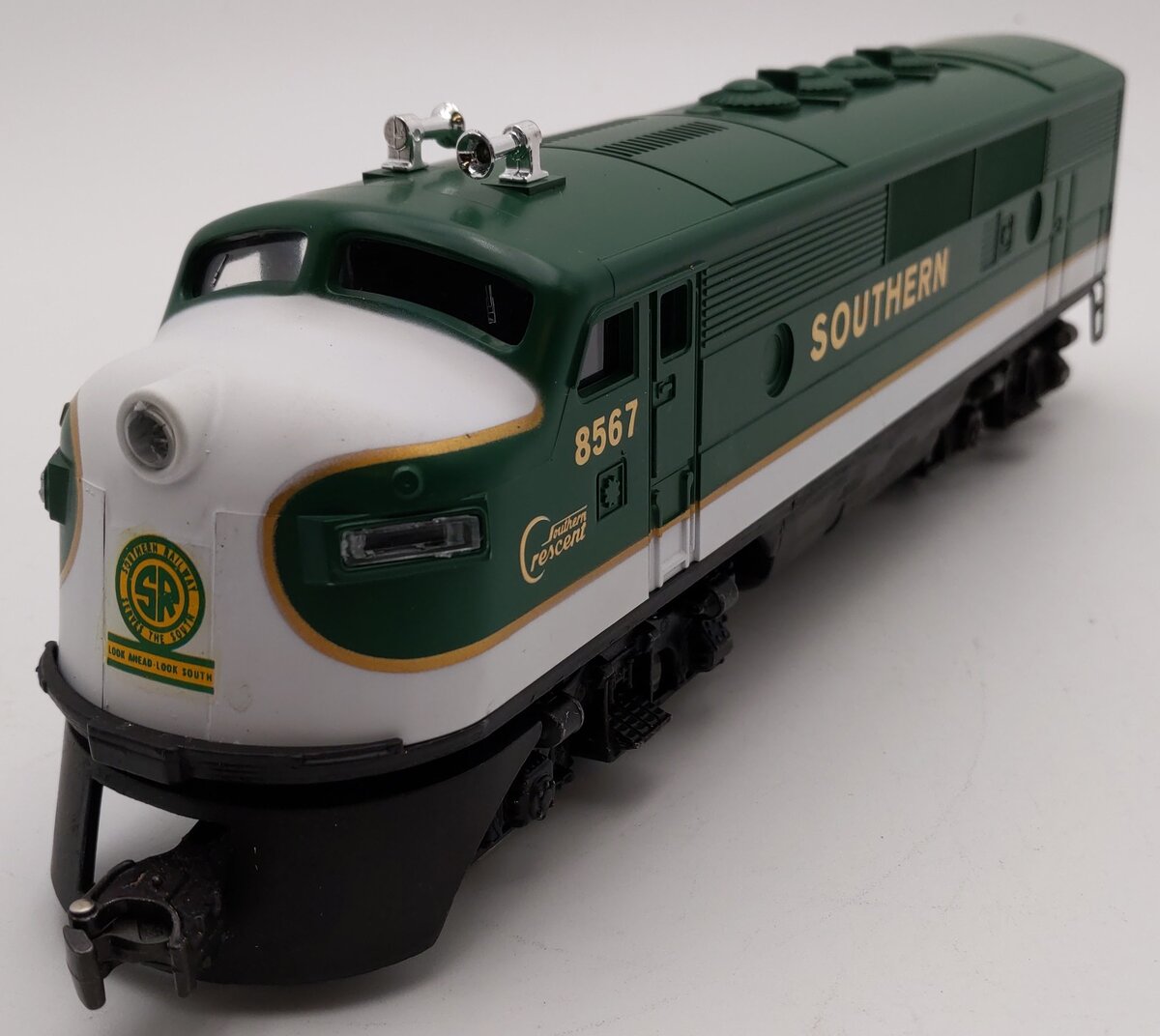Lionel 6-8567 O Gauge Southern F3 A Non-Powered Diesel Locomotive EX/Box