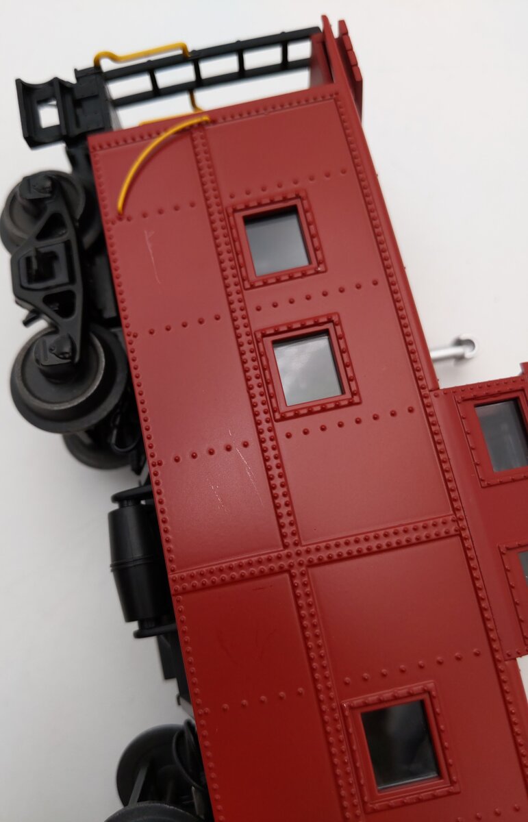 MTH 20-91747 O Scale Unlettered Caboose/Box