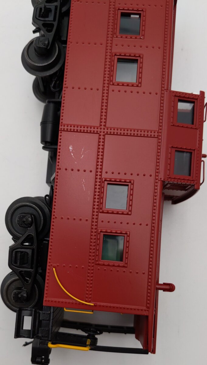 MTH 20-91747 O Scale Unlettered Caboose/Box