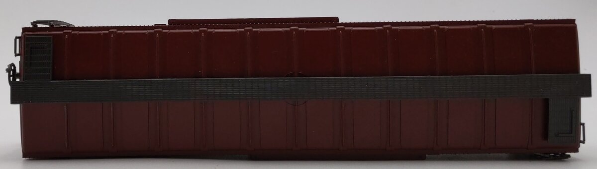 AHM 7303D O Scale Southern Pacific Box Car - 2-Rail EX/Box