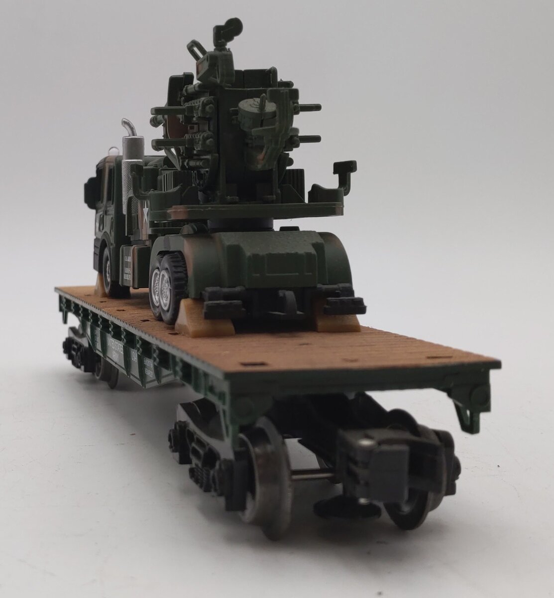 Menards 279-3479 O Gauge US Army Flatcar with Truck & Guns EX