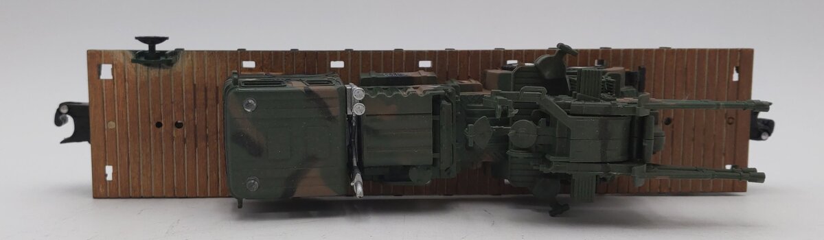 Menards 279-3479 O Gauge US Army Flatcar with Truck & Guns #6414 EX