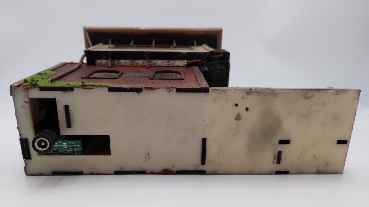Menards 279-8305 O Gauge Cripple Creek Crossing EX