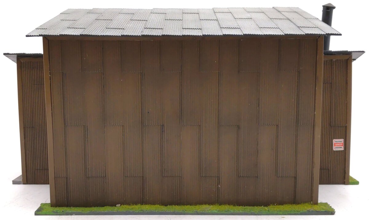 Menards 279-4452 O Gauge Trackside Multipurpose Building EX