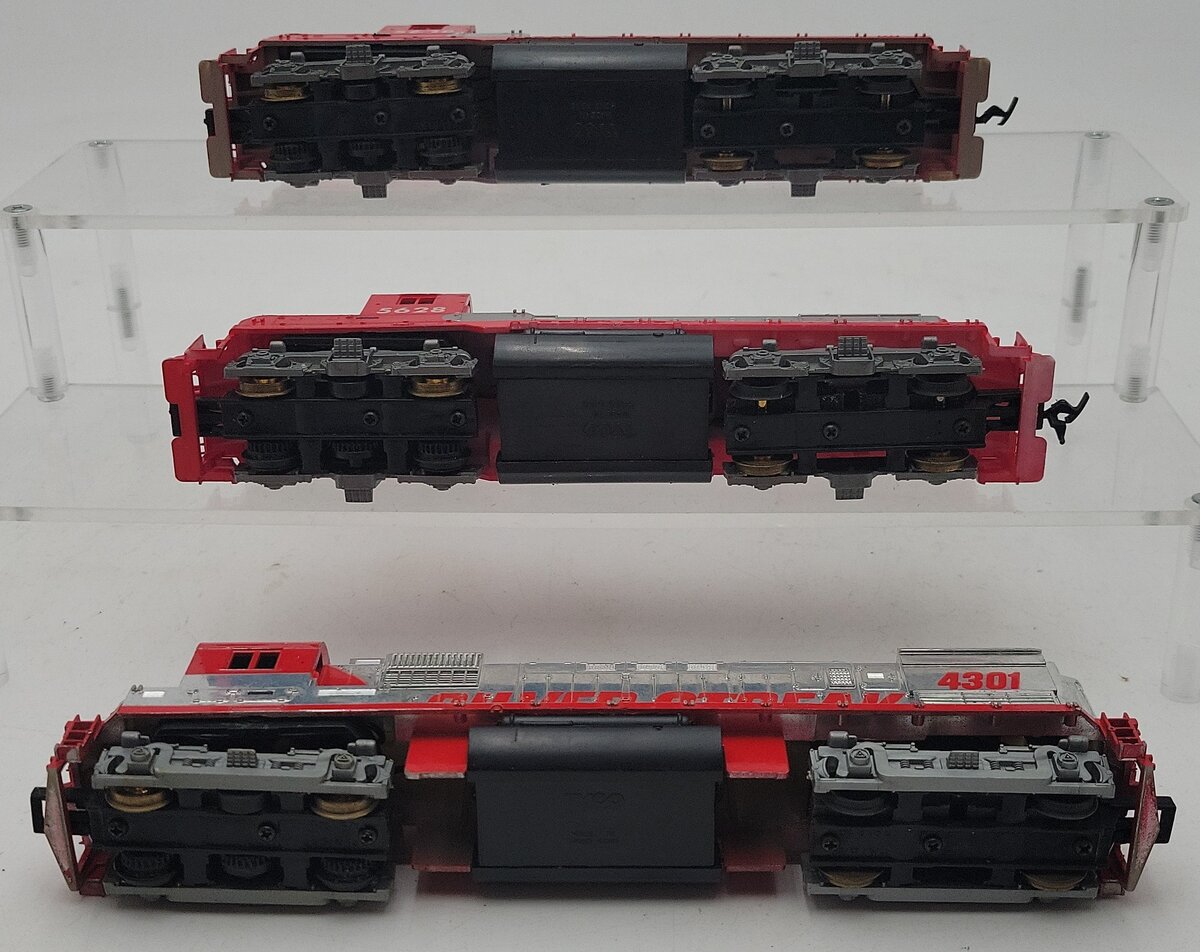Tyco HO Assorted Diesel Locomotives #4301,5628,5628 [3] EX