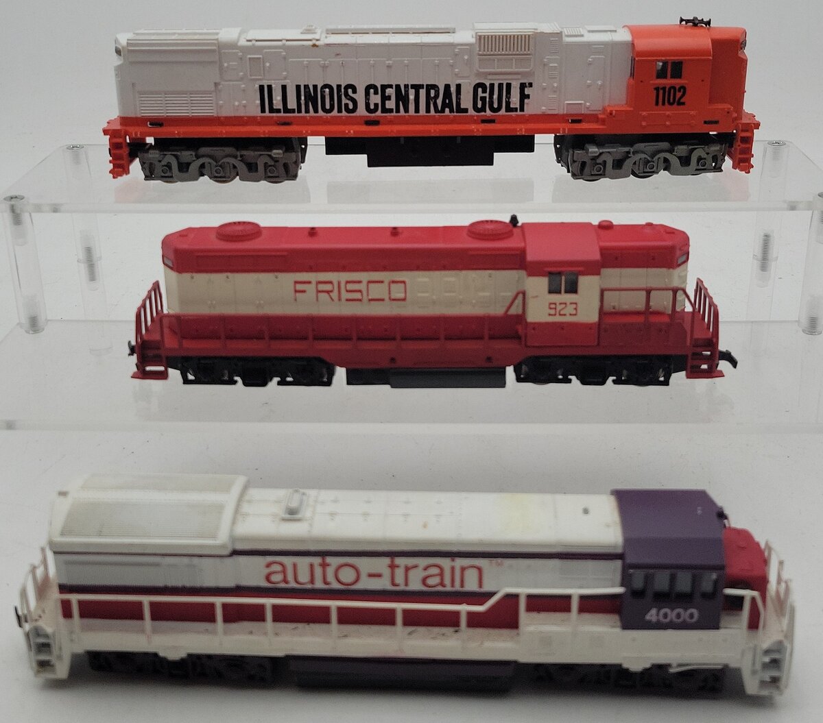 Bachmann & Other HO Assorted Diesel Locomotive #1102,923,4000 [3] EX