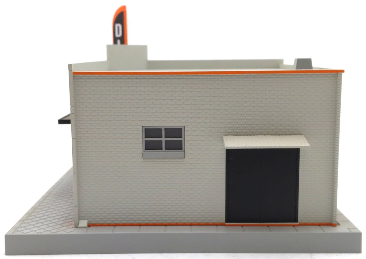 MTH 30-90266 O Assembled Harley Davidson Corner Store EX