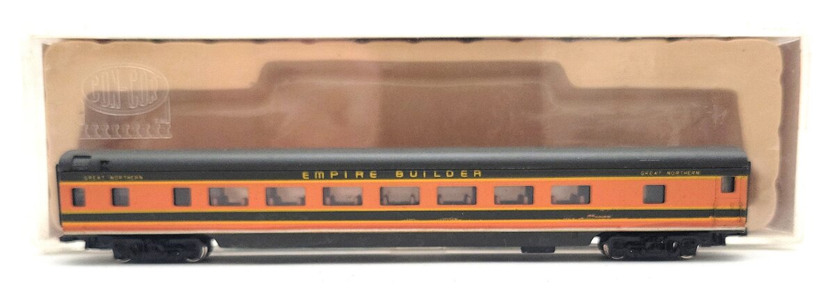 Con-Cor 0001-04001D Great Northern "Empire Builder" Smooth-Side Coach Car EX/Box