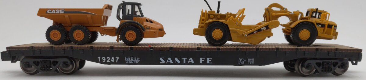 Menards O Gauge Santa Fe Flatcar With Construction Equipment #19247 EX