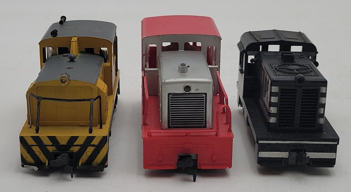Tyco HO Assorted Diesel Locomotives #720,56 [3] EX