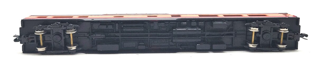 Con-Cor 0001-04061F N Scale Southern Pacific Daylight 85' Vista Dome Passenger LN/Box