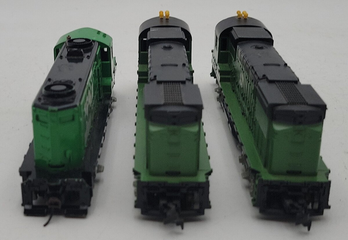 Tyco HO Assorted Burlington Northern Diesel Locomotives #5628,4301,4301 [3] EX