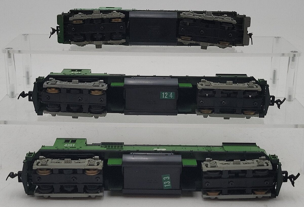 Tyco HO Assorted Burlington Northern Diesel Locomotives #5628,4301,4301 [3] EX