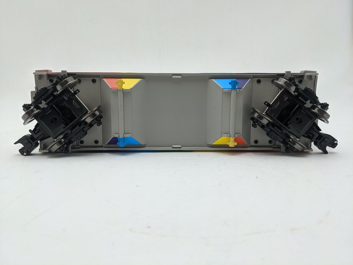 Menards  275-9230 O Gauge Canadian National Rainbow Hopper #3272 EX