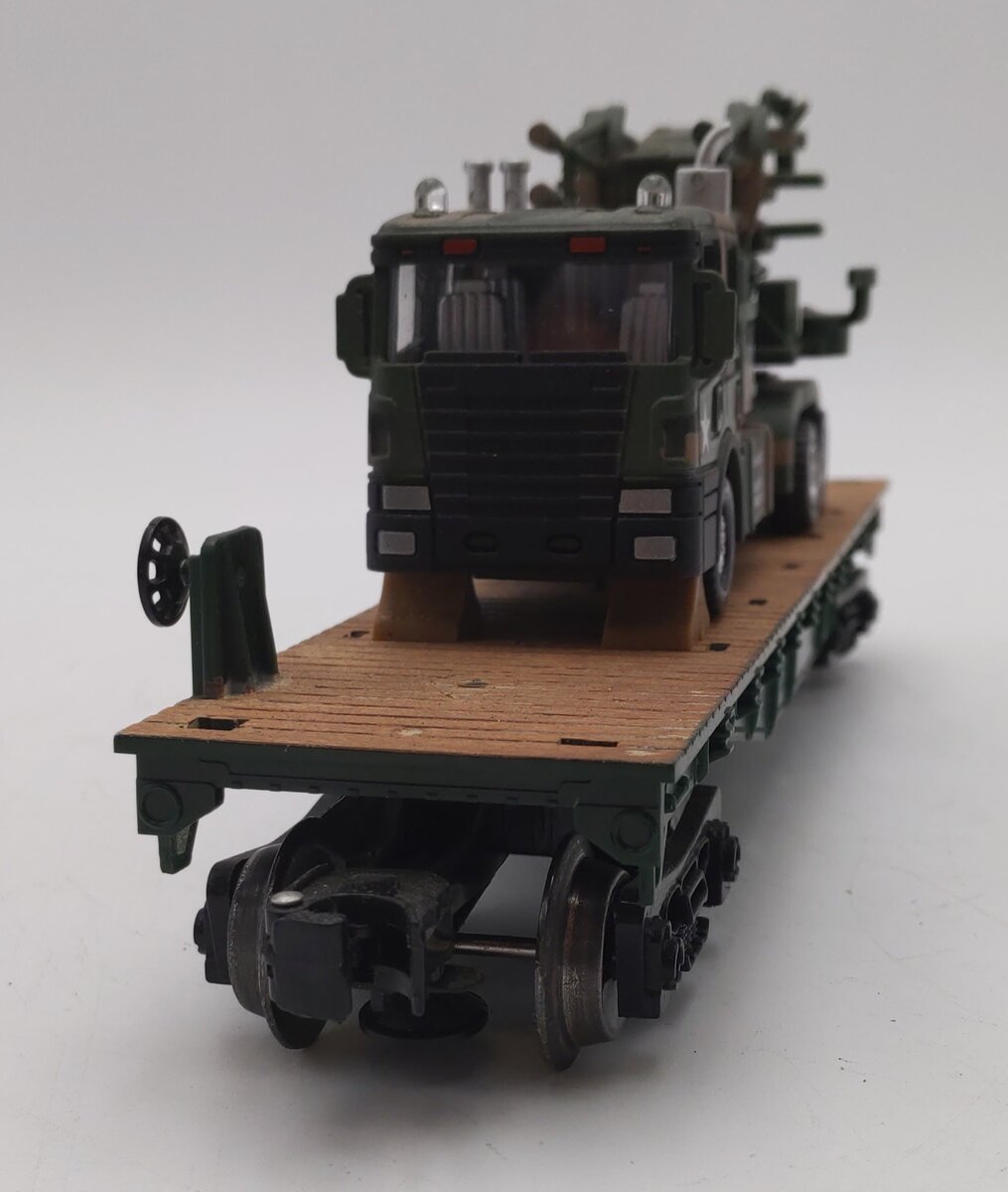 Menards 279-3479 O Gauge US Army Flatcar with Truck & Guns #6603 EX