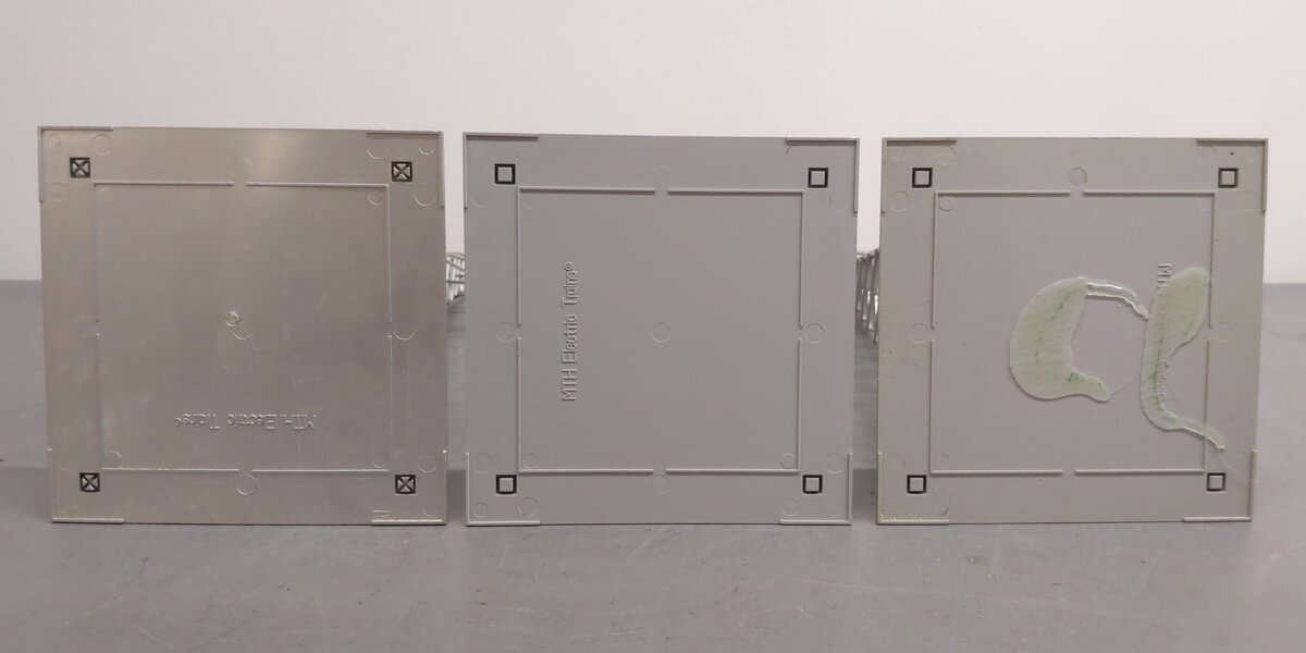 MTH 30-1056 O Hi-Tension Tower Set (Set of 3) EX