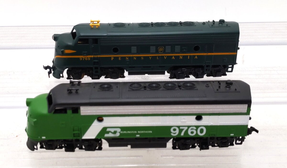 Mantua & Athearn HO Scale Diesel Locomotives [2] EX