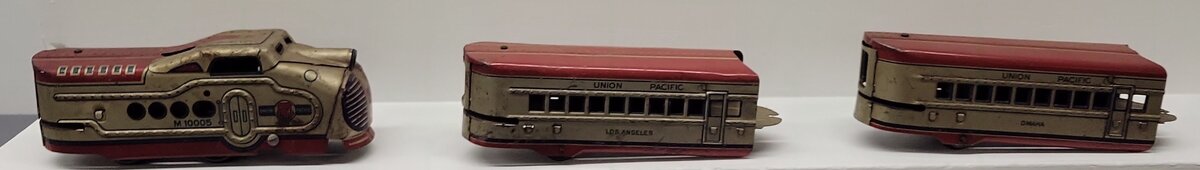 Marx M10005 Vintage O Union Pacific Tinplate Multi Unit Streamliner VG