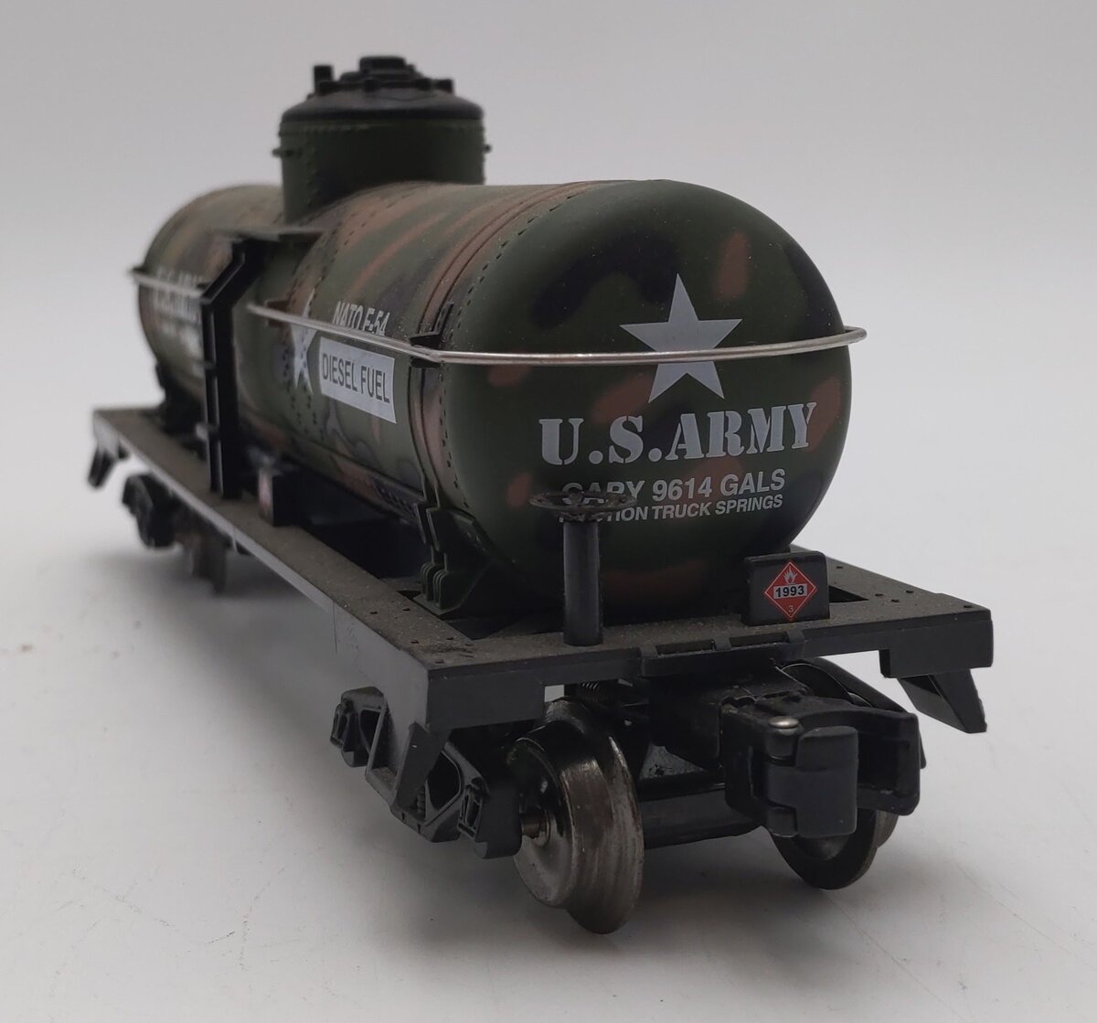 Menards 279-4314 O Gauge U.S. Army Diesel Fuel Tank Car #11918 EX
