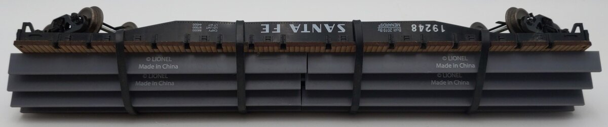 Menards O Gauge Santa Fe Flatcar #19248 - Custom Load EX