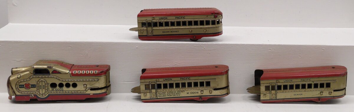 Marx M-10005 Vintage O Union Pacific Streamliner w/ 3 Passenger Cars VG