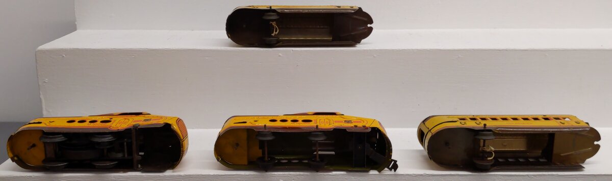 Marx Vintage O Union Pacific M10005 Streamlined Wind Up Locomotive Set VG
