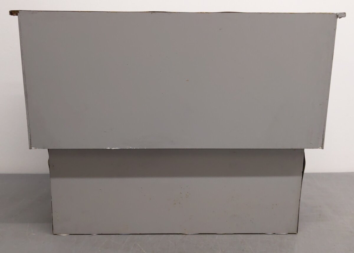 Menards 279-4392 O Scale Citi Center Parking Garage w/Shops VG