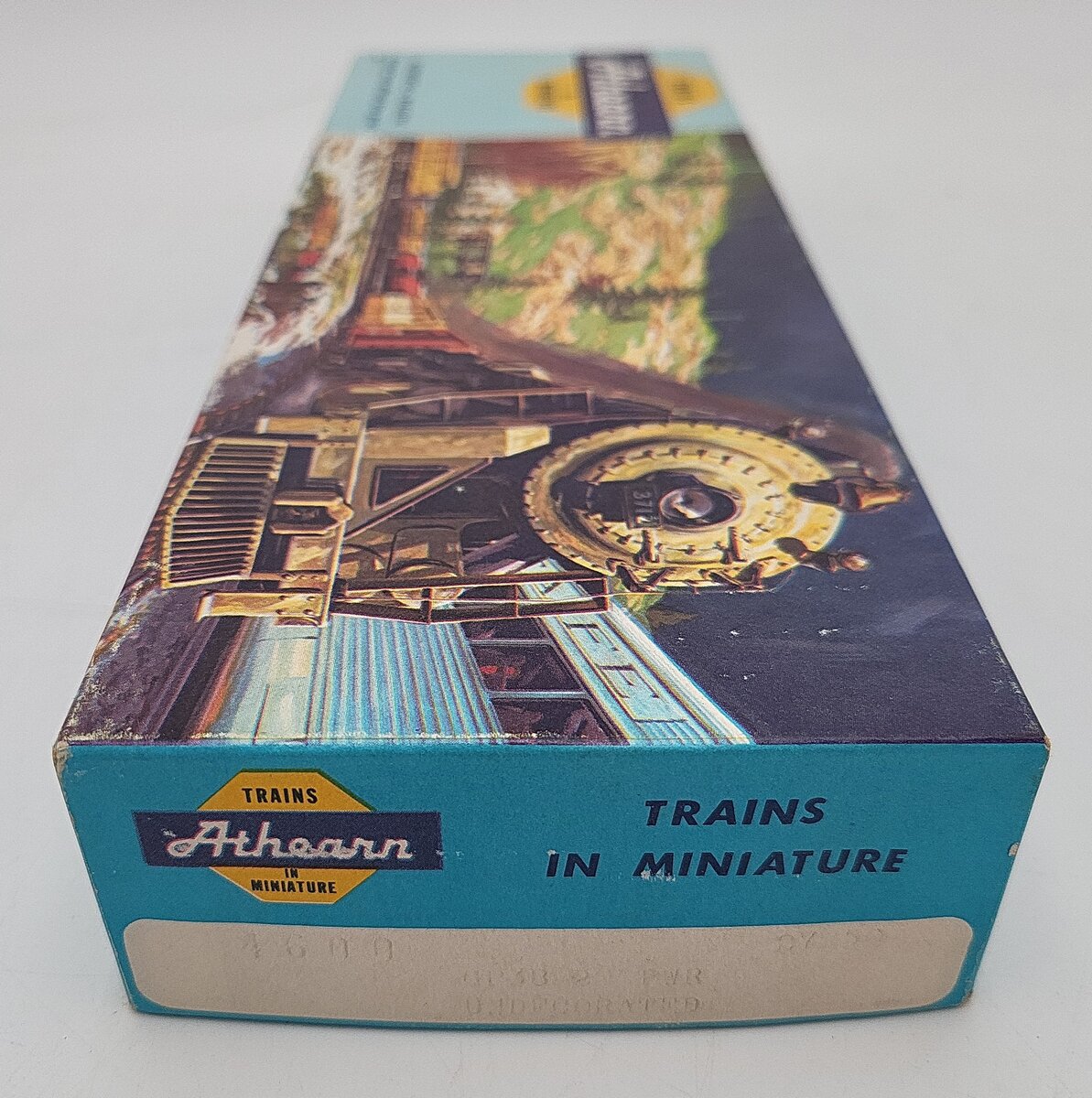 Athearn 4600 HO Scale Undecorated GP38-2 Powered Diesel Locomotive LN/Box