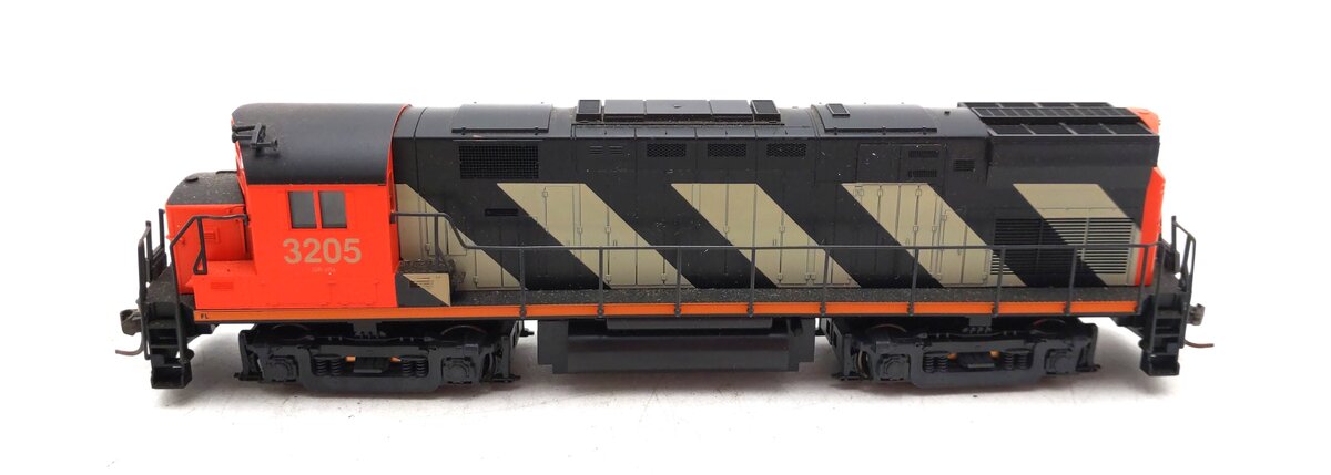 Atlas 8051 HO Canadian National C424 Phase 2 Diesel Locomotive #3205 EX
