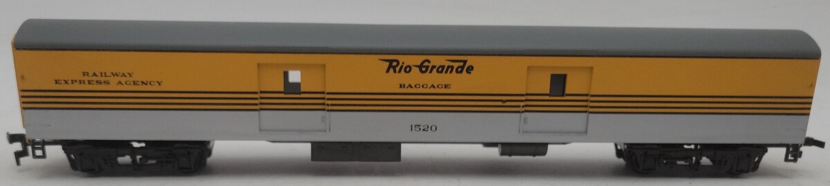 AHM 6407 HO Scale Railway Express Agency Passenger Car #1520 EX/Box