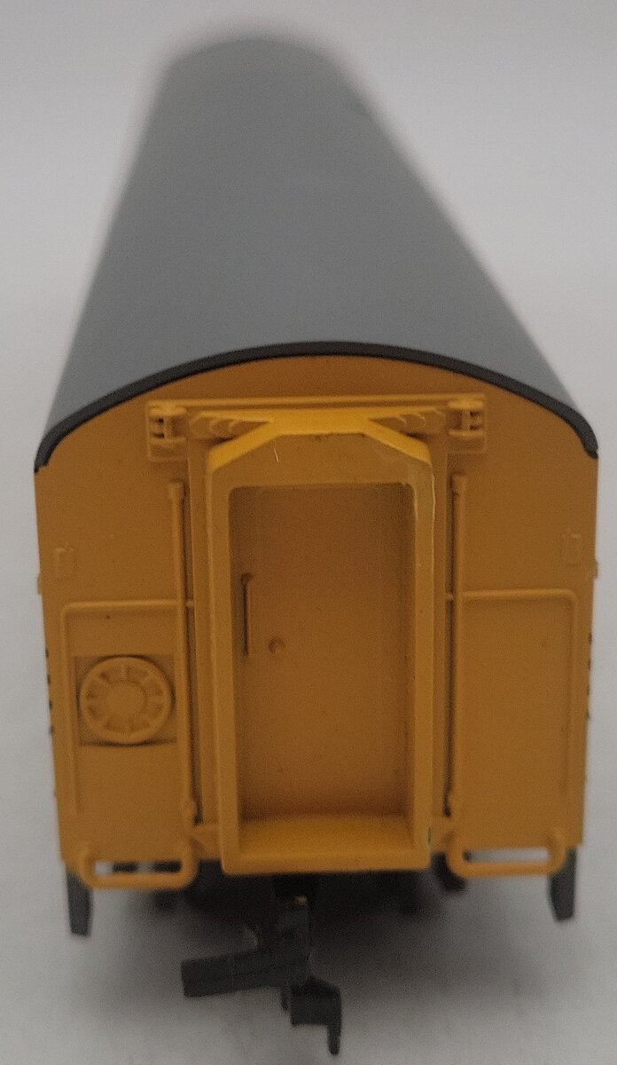 AHM 6407 HO Scale Railway Express Agency Passenger Car #1520 EX/Box