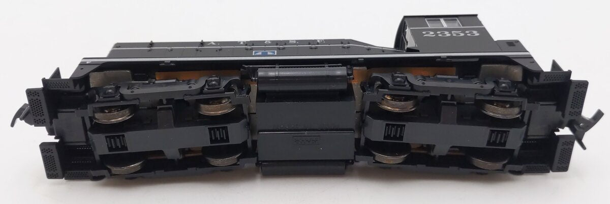 Kato 37-101 HO AT&SF EMD NW2 Diesel Switcher #2353 LN/Box