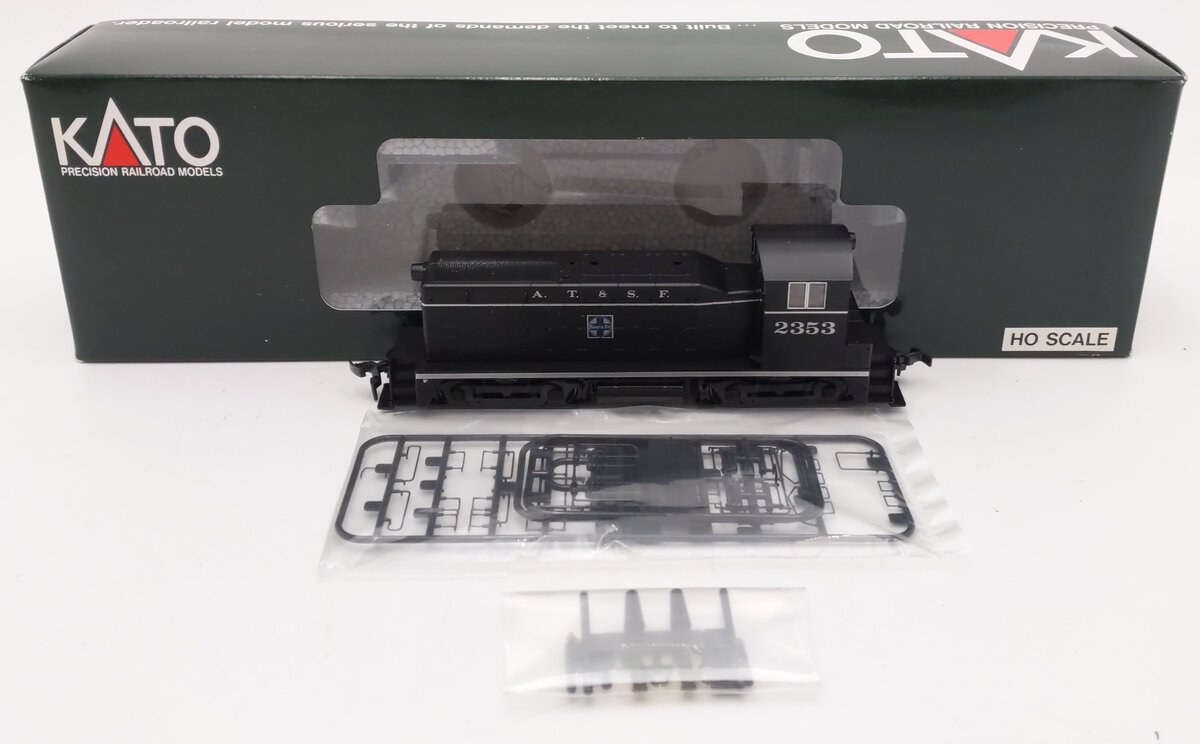 Kato 37-101 HO AT&SF EMD NW2 Diesel Switcher #2353 LN/Box